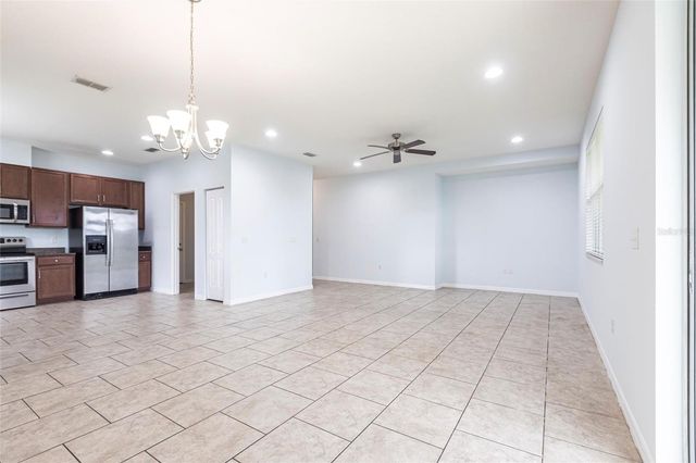 7318 61ST STREET E, Palmetto, FL 34221