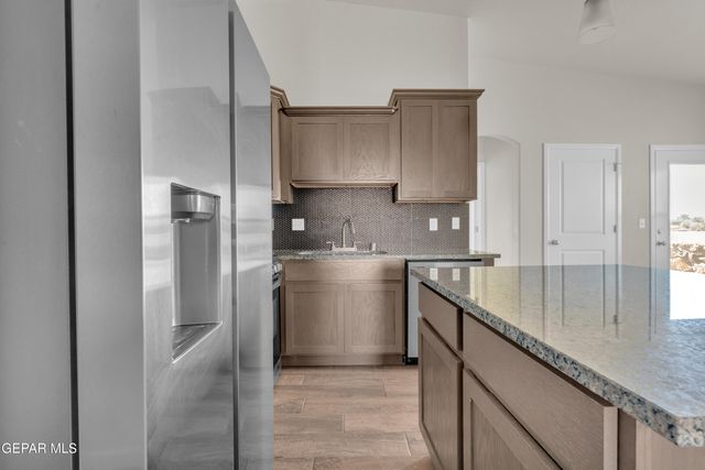 5937 RUIDOSO DOWNS Street, El Paso, TX 79932