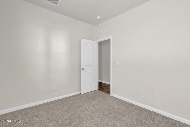 5937 RUIDOSO DOWNS Street, El Paso, TX 79932