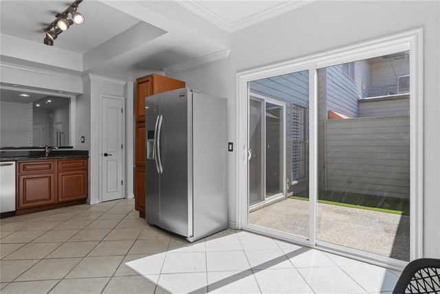 6208 Waterford Boulevard 106, Oklahoma City, OK 73118