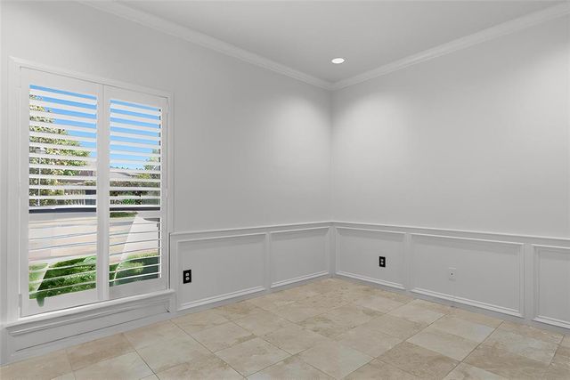 6208 Waterford Boulevard 106, Oklahoma City, OK 73118