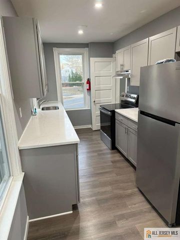 0-1072-107 Parkway Avenue, Ewing, NJ 08628