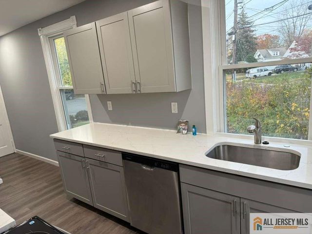 0-1072-107 Parkway Avenue, Ewing, NJ 08628