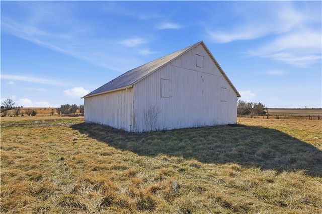 36319 W 215th Street, Edgerton, KS 66021