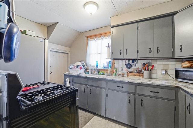 36319 W 215th Street, Edgerton, KS 66021