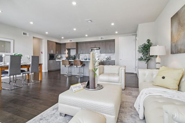 45058 Fremont Boulevard 300, Fremont, CA 94538