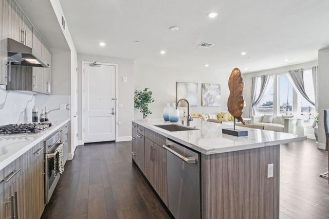 45058 Fremont Boulevard 300, Fremont, CA 94538