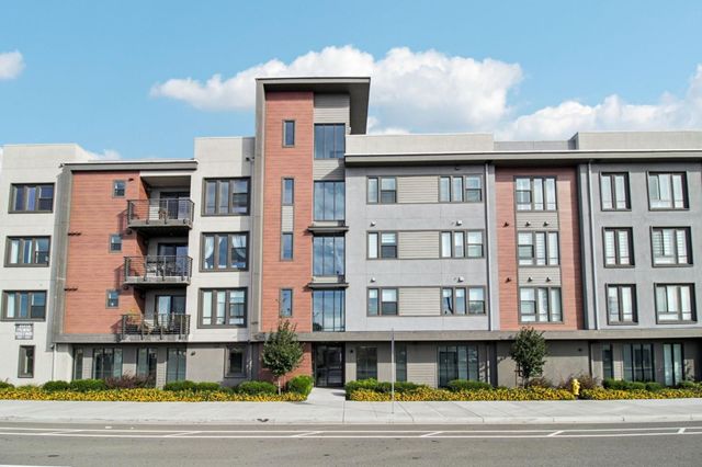 45058 Fremont Boulevard 300, Fremont, CA 94538