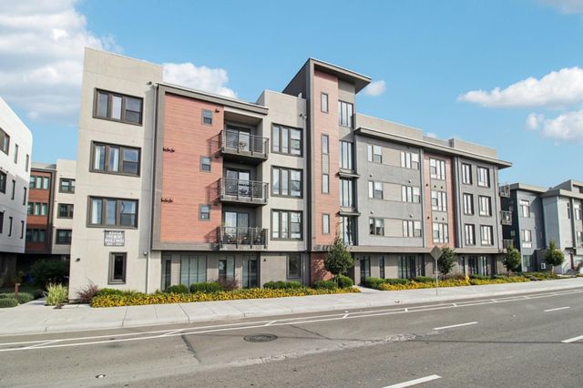 45058 Fremont Boulevard 300, Fremont, CA 94538