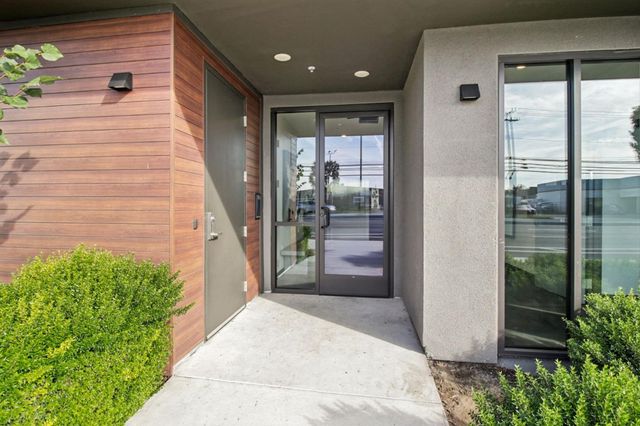 45058 Fremont Boulevard 300, Fremont, CA 94538