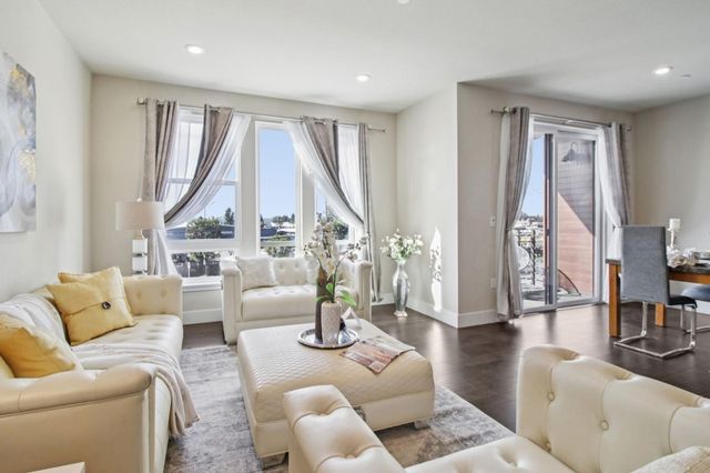 45058 Fremont Boulevard 300, Fremont, CA 94538