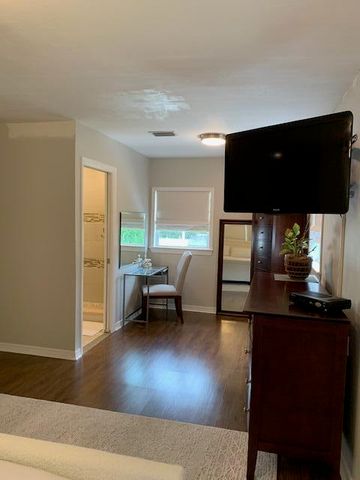 839 Upland Road, West Palm Beach, FL 33401
