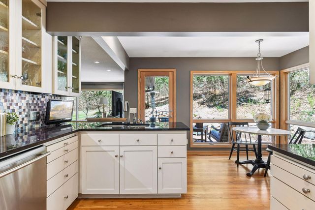 11608 Live Oak Drive, Minnetonka, MN 55305