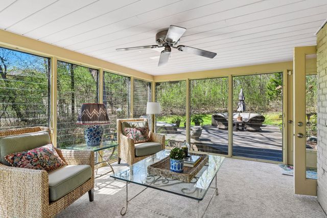 11608 Live Oak Drive, Minnetonka, MN 55305