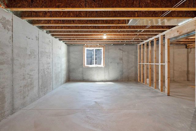 3236 WILLOW ROAD, Green Bay, WI 54311