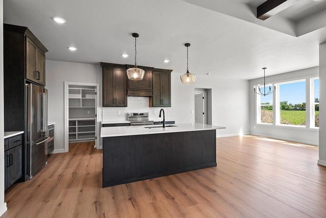 3236 WILLOW ROAD, Green Bay, WI 54311