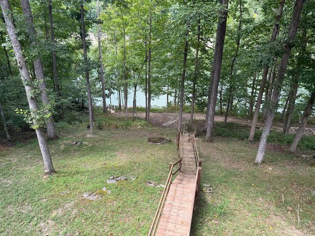 341 Godsey Avenue, Whitley City, KY 42653