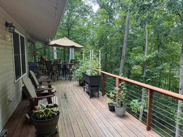 341 Godsey Avenue, Whitley City, KY 42653