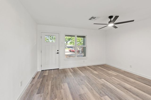 502 Oakley CT, Austin, TX 78753