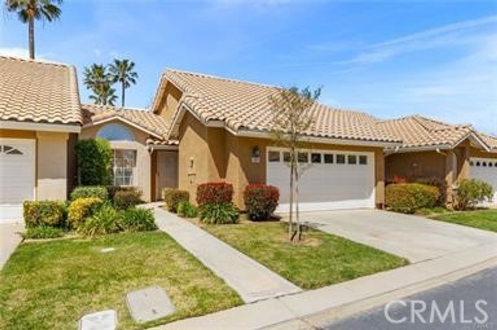 839 Miller, Banning, CA 92220