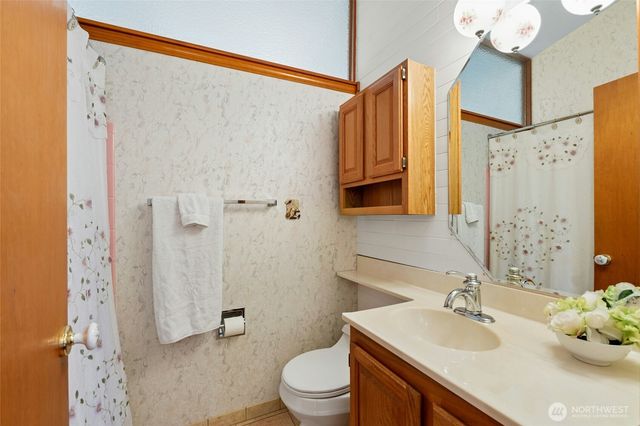 14511 NE 2nd Place, Bellevue, WA 98007