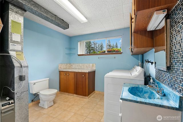 14511 NE 2nd Place, Bellevue, WA 98007