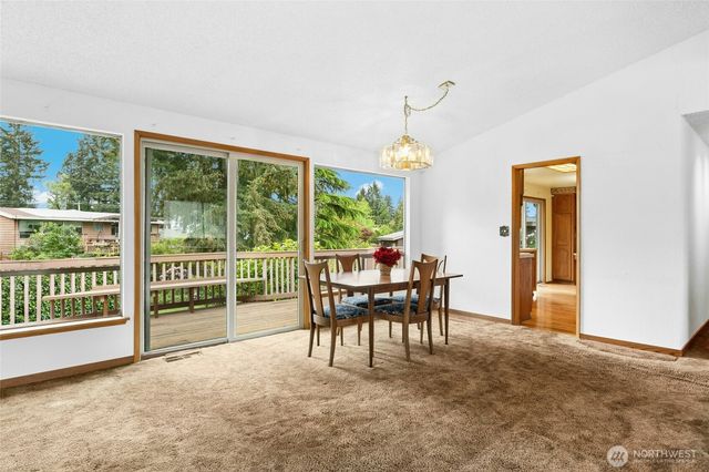 14511 NE 2nd Place, Bellevue, WA 98007