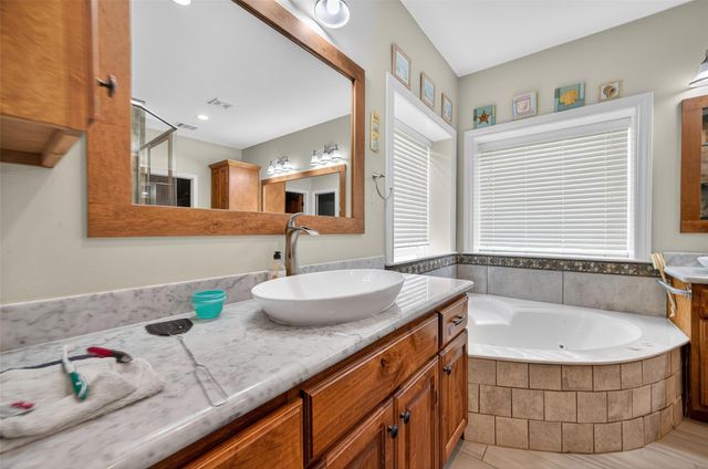 1213 Dyann Drive, Wharton, TX 77488