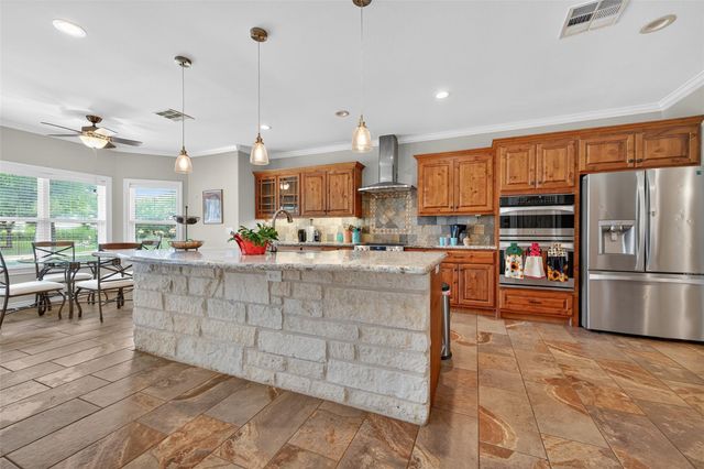 1213 Dyann Drive, Wharton, TX 77488