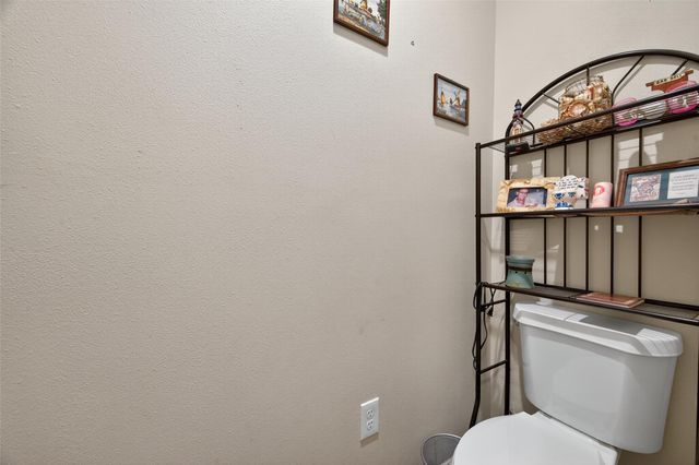 1213 Dyann Drive, Wharton, TX 77488
