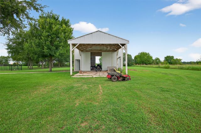 1213 Dyann Drive, Wharton, TX 77488