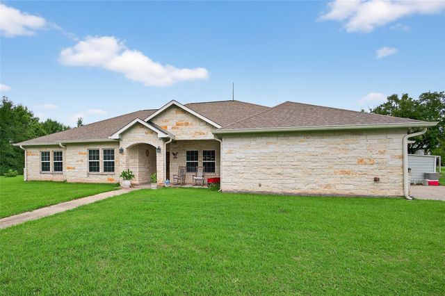 1213 Dyann Drive, Wharton, TX 77488
