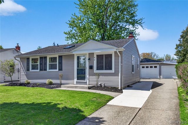 42 Wilmington Ave, Tonawanda, NY 14150
