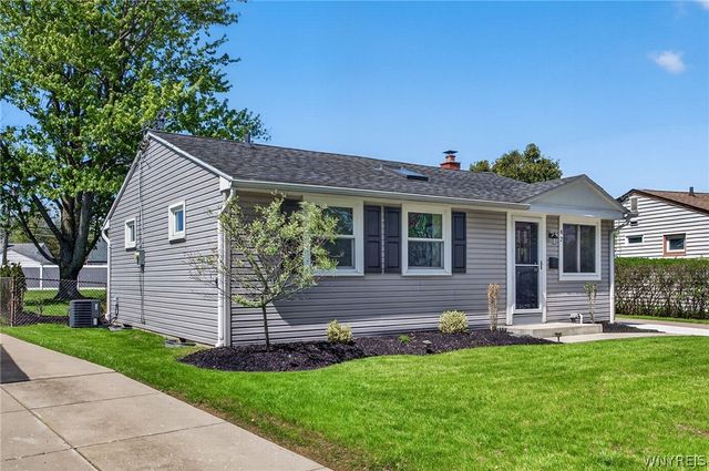 42 Wilmington Ave, Tonawanda, NY 14150
