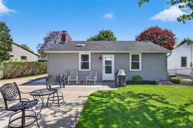 42 Wilmington Ave, Tonawanda, NY 14150