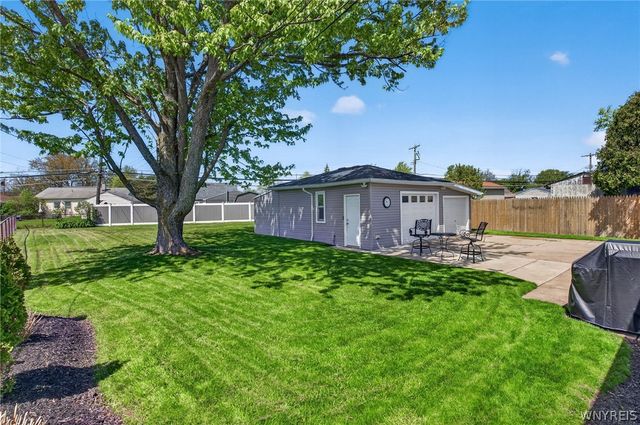 42 Wilmington Ave, Tonawanda, NY 14150