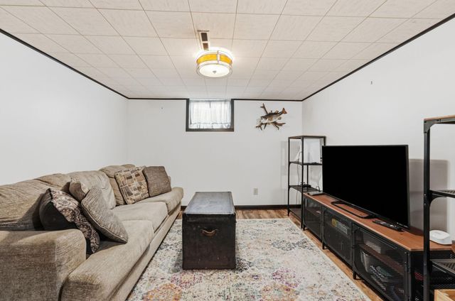 1041 23rd Avenue N, Saint Cloud, MN 56303