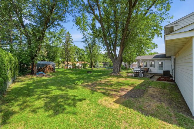 1041 23rd Avenue N, Saint Cloud, MN 56303