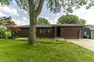 635 Alpine Drive, Waterloo, IA 50702