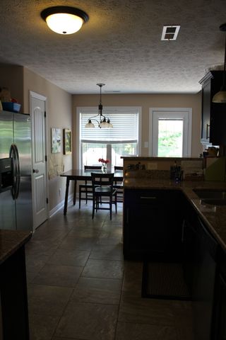 1512 Hattie Ln, Clarksville, TN 37042