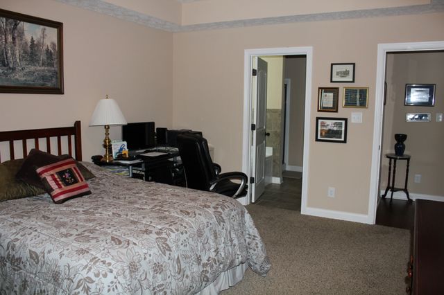 1512 Hattie Ln, Clarksville, TN 37042