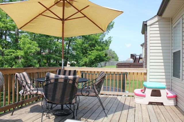 1512 Hattie Ln, Clarksville, TN 37042