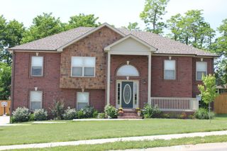 1512 Hattie Ln, Clarksville, TN 37042
