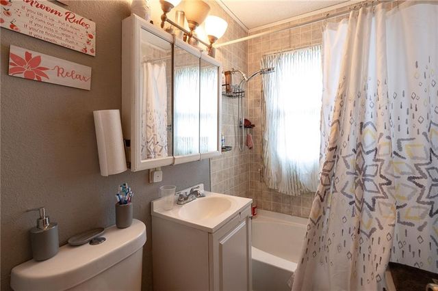 4039 Hardesty Avenue, Kansas City, MO 64130