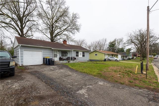 4039 Hardesty Avenue, Kansas City, MO 64130