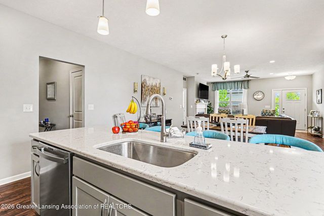 3340 Hamlet Circle, East Lansing, MI 48823