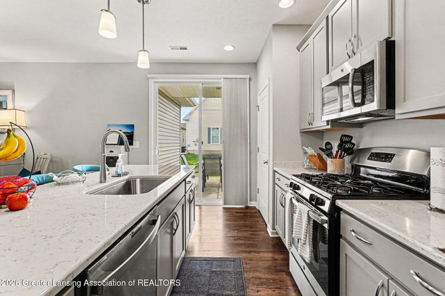3340 Hamlet Circle, East Lansing, MI 48823