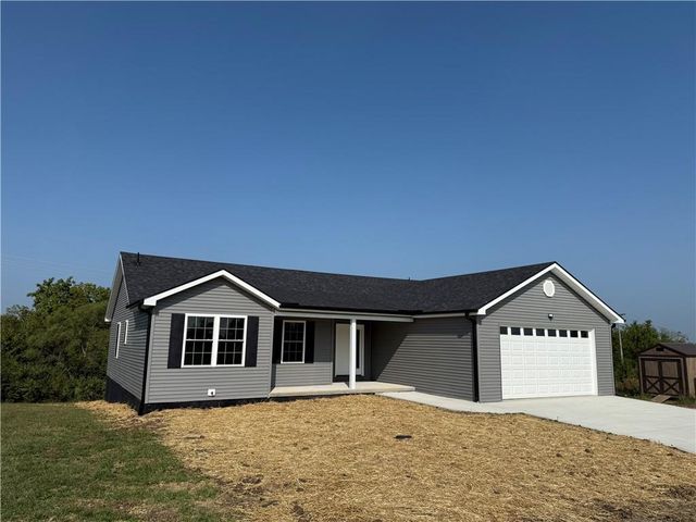 112 Westwood Drive, Gallatin, MO 64640