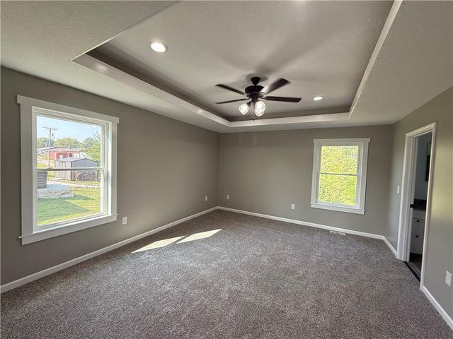 112 Westwood Drive, Gallatin, MO 64640