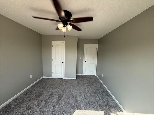 112 Westwood Drive, Gallatin, MO 64640